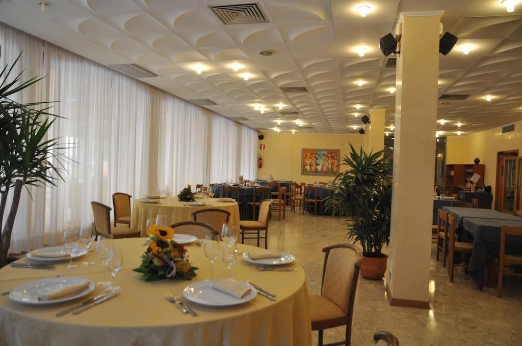 גנגה Hotel Terme Di San Vittore מראה חיצוני תמונה